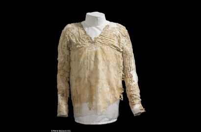 Berusia 5000 Tahun, Inikah Baju Tertua di Dunia?