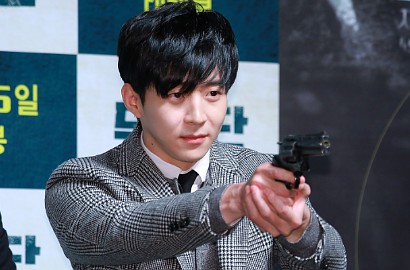 Menderita di 'Laws of the Jungle', Park Yoohwan Nangis Kangen Yoochun JYJ