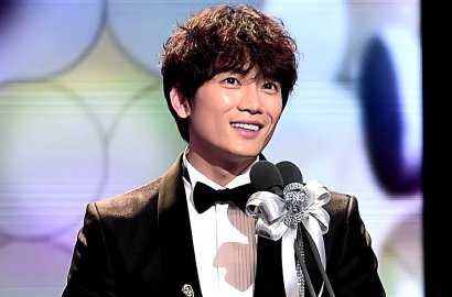 Sabet Daesang Pertama Berkat 'Kill Me Heal Me', Ji Sung Malah Tak Terkesan?