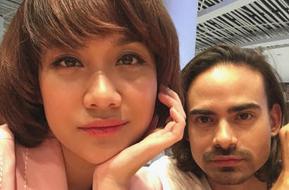 Hampir 8 Tahun Nikah, Ciuman Bunga Citra Lestari dan Ashraf Tetap Bersinar