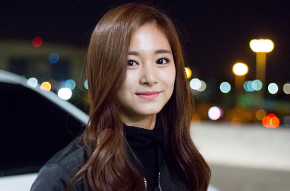 Translator V App 'Sengaja' Ganti Ucapan Tzuyu Jadi Kotor, Ini Kata JYP
