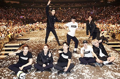 EXO Tutup Tur 'EXO'luXion' Amerika Utara di New York, Simak Foto-Foto Kerennya