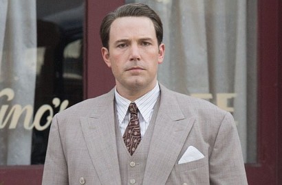 Tak Puas, Ben Affleck Suka Tulis Ulang Naskah 'Batman v Superman' Saat Syuting