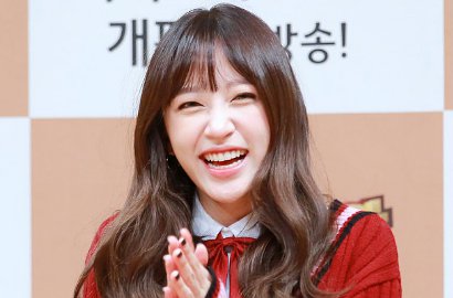 Hani EXID Istirahat Jadi MC Acara TV Demi Pengobatan Radang Usus