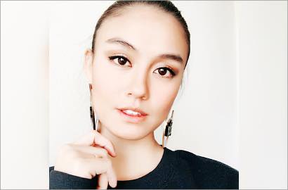 Selfie Baru Agnes Monica Panen Komentar Jahat, Haters: Maaf, Mukanya Jelek