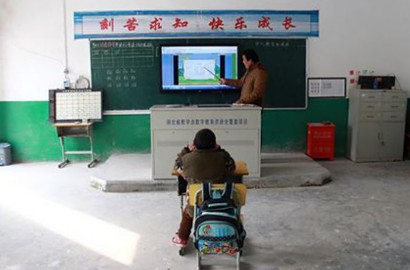 Menyedihkan, Sebuah Sekolah di Tiongkok Hanya Punya Satu Murid dan Satu Guru