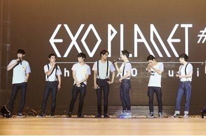 Bius Fans, Intip Seksinya Adegan 'Air Suci' Hingga EXO Ganti Baju di Konser Jakarta