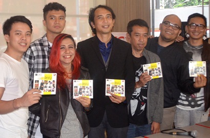 Wow, Piyu Padi Gandeng Sandhy Sondoro Cs di Album 'Best Cuts of Piyu'