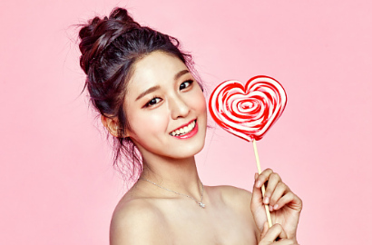 Tanggapi Foto Jaman Dulu Seolhyun, Netter: Wajahnya Jelek Tanpa Photoshop