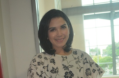 Demi Dalami Peran di 'Pesantren Impian', Dinda Kanya Dewi Baca Novelnya