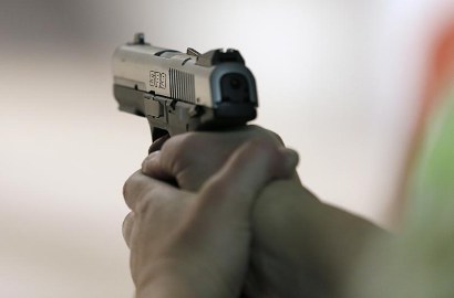 Sama-Sama Curiga, Anggota TNI AL dan Polisi Saling Tembak