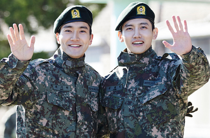 Lagi Wamil, Ini Foto Changmin TVXQ dan Siwon SuJu Jalankan Tugas Negara