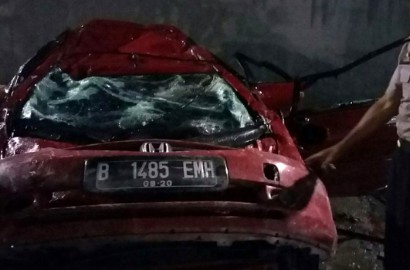 Periksa Isi Mobil, Polisi Temukan Kondom Bekas di Honda Jazz Maut di Detos