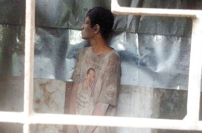 Pria Stres dan Dipasung 24 Tahun Hingga Berlumut, Netter Merasa Miris