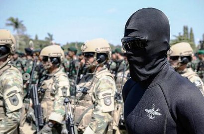 Tangani Kulit Kabel, Pemprov DKI Gandeng Pasukan Katak TNI