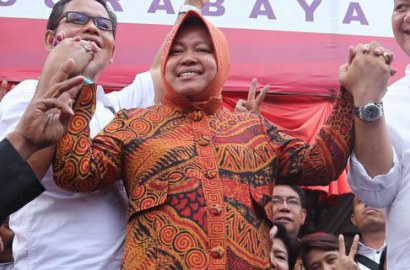 Tangkap Basah Pelajar Bolos Sekolah, Ini Ancaman Tri Rismaharini