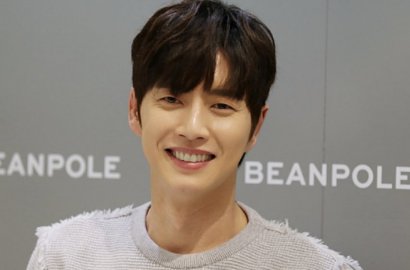 Dibuat Kecewa oleh PD 'Cheese in the Trap', Park Hae Jin: Aku Baik-Baik Saja