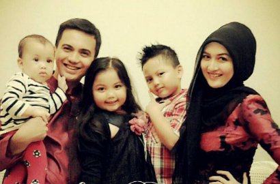 Digugat Cerai, Sahrul Gunawan Masih Unggah Foto Istri dan Sebut 'Kesayangan'