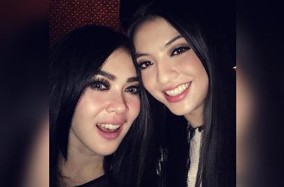 Rayakan Ultah Raline Shah, Syahrini 'Adu Cantik' Pamer Selfie Bareng
