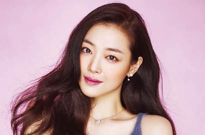 Tanpa Makeup Berlebihan, Sulli Eks f(x) Mempesona di Iklan Kosmetik