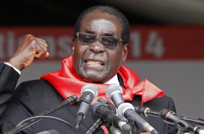 Ngamuk Saat Wawancara TV Live, Presiden Zimbabwe Ancam Beri Bogem Mentah