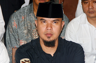 Calonkan Diri Jadi Gubernur DKI, Ahmad Dhani Siap Jual Barang dan Mobil