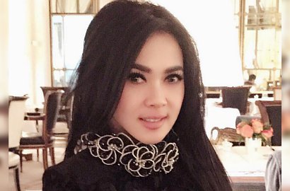 Latihan Bela Diri, Syahrini Tetap Tampil Imut dan Manja