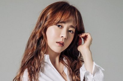 Yoo So Young 'Ngamuk', Fans Buktikan Semua Artis Ikut Berdiri di Konser Big Bang