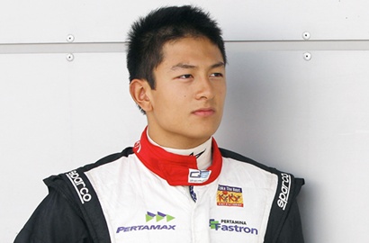 Meremehkan, Mantan Pembalap Sebut Rio Haryanto Tembus F1 Karena Uang