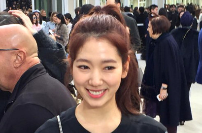 Park Shin Hye Ogah Tampil Buka-Bukaan di Paris Fashion Week