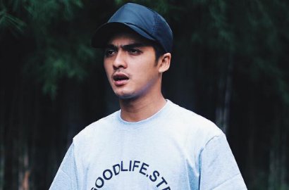 Wow, Anak Kedua Ricky Harun Lahir Bertepatan dengan Gerhana Matahari