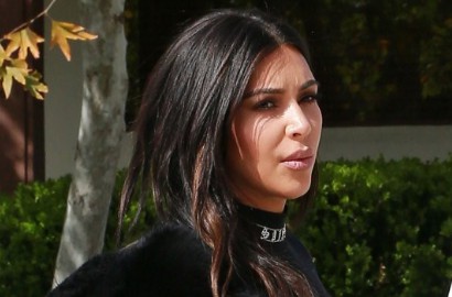 Jadi Trending Topik, Sejumlah Seleb Tiru Pose Bugil Kim Kardashian