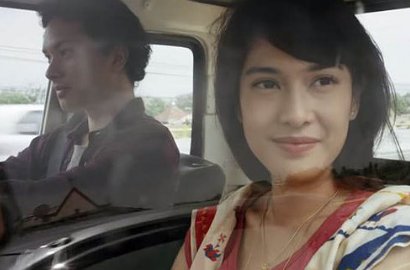 Tak Jadi Baper, Meme-Meme Seputar 'AADC 2' Ini Malah Bikin Ngakak