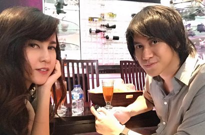 Bisik-Bisik Mesra ke Pacar, Kevin Aprilio Sukses Bikin Netter Patah Hati