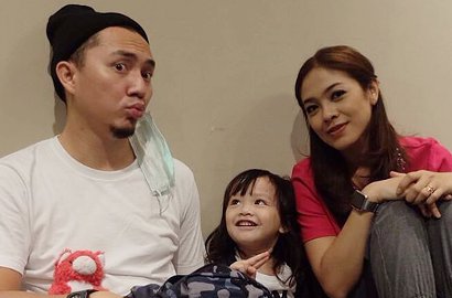 Tak Pakai Jasa Babysitter, Ananda Omesh dan Istri Malah Ingin Punya Anak Lagi
