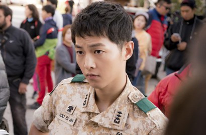 Sedang Melejit, Song Joong Ki Siapkan Tur Jumpa Fans Keliling Asia