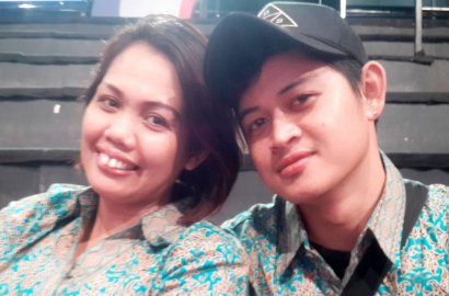 Parkir di Pinggir Jalan, Mobil Ely Sugigi Dibobol Maling