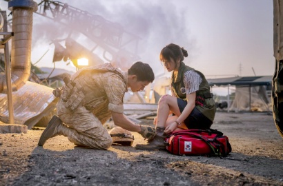 Dianggap Berbahaya, Warga Tiongkok Dilarang Tonton 'Descendants of the Sun'