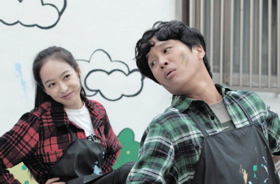 Begini Ekspresi Cha Tae Hyun Diinjak Victoria f(x) di Poster 'My Sassy Girl 2'