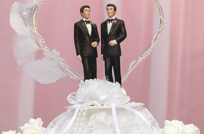 Ini Curhatan Sedih Pasangan Gay di Wonosobo Usai Digagalkan Nikah