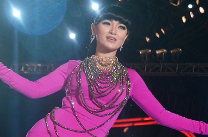 Dianggap Netter Hina Lambang Negara, Polisi Mulai Selidiki Zaskia Gotik