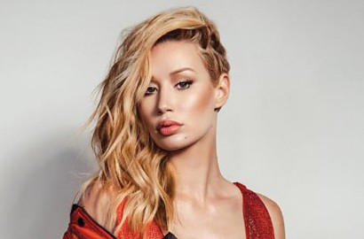 Topless di Majalah, Iggy Azalea Curhat Soal Pernikahan dan Kejamnya Media