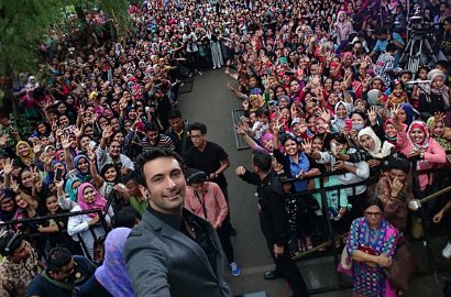 Pamer Foto Ratusan Fans 'Uttaran', Nandish Sandhu 'Veer': Saya Speechless