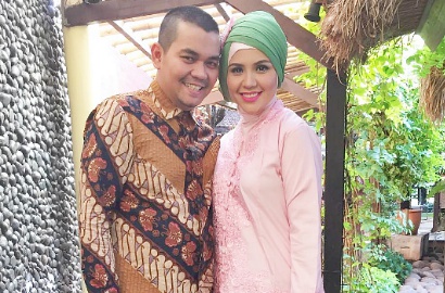 Makin Mesra, Indra Bekti Ingin Tambah Momongan Lagi