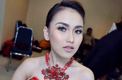 Waduh, Ayu Ting Ting Ternyata Ingin Melelang Buku Nikah Miliknya