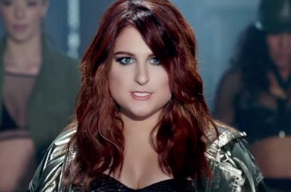 Tampil Sensual, Meghan Trainor Umbar Belahan Dada di MV 'No'