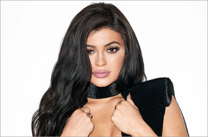 Kylie Jenner Ungkap Rahasia Dibalik Bibir Tebalnya Selain Operasi Plastik
