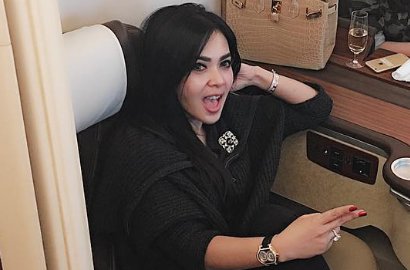 Liburan di Paris, Syahrini Malah Bingung Cari Gojek