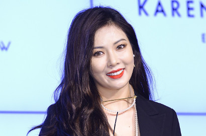 HyunA Posting Foto Seduktif, Netter: Ikut-Ikutan Sulli?