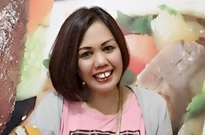 Ely Sugigi Pose Cantik Naik Jet Pribadi, Netter: Syahrini Banget!